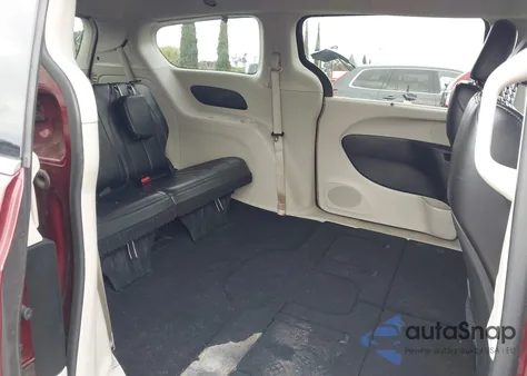 2020 Chrysler Voyager Lxi из США, поврежденный, VIN 2C4RC1DG0LR258573